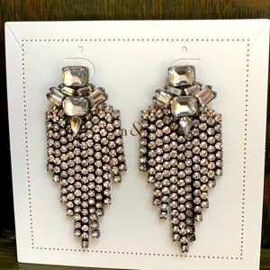 The Showstopper Versatile Earrings